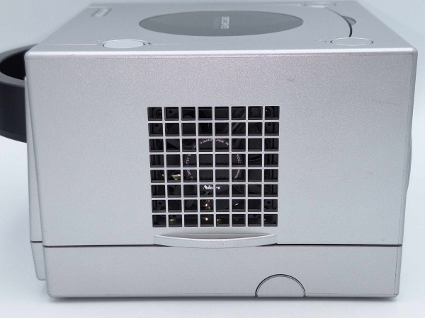 Nintendo Gamecube Spielekonsole inkl. Zubehör - Silber